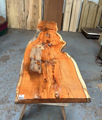 Tavole yew waney edge - yew, /